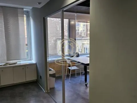 Rent, office space, 148m², Stari Grad, Beograd - image 11