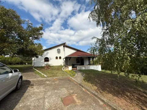 Prodaja, kuća, 204m², Bocke, Petrovaradin - image 14