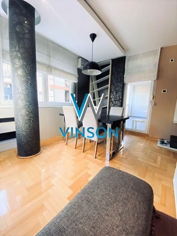 Izdavanje, trosoban stan, 98m², Centar, Novi Sad