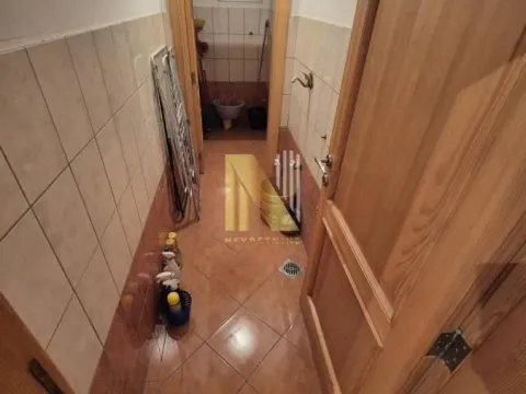 Sale, office space, 800m², Sajlovo, Novi Sad Sve Podlokacije - image 9