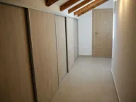 Rent, three bedroom apartment, 80m², Kalimanj, Tivat - image 11