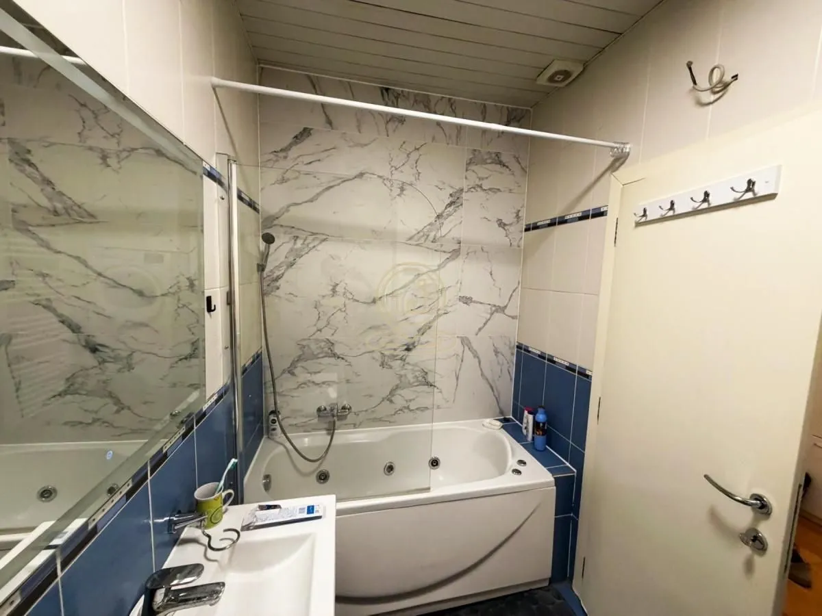 Izdavanje, jednosoban stan, 53m², Nova Detelinara, Novi Sad Sve Podlokacije