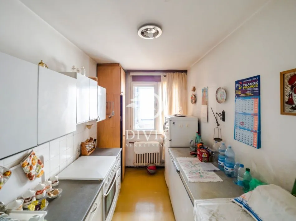 Sale, three bedroom apartment, 92m², Brace Jerković, Voždovac Sve Podlokacije