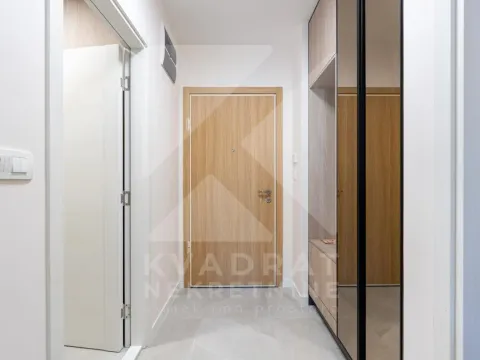 Rent, one bedroom apartment, 47m², Central Point, Podgorica - image 11