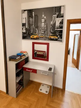 Rent, two bedroom apartment, 57m², Momišići, Podgorica - image 8