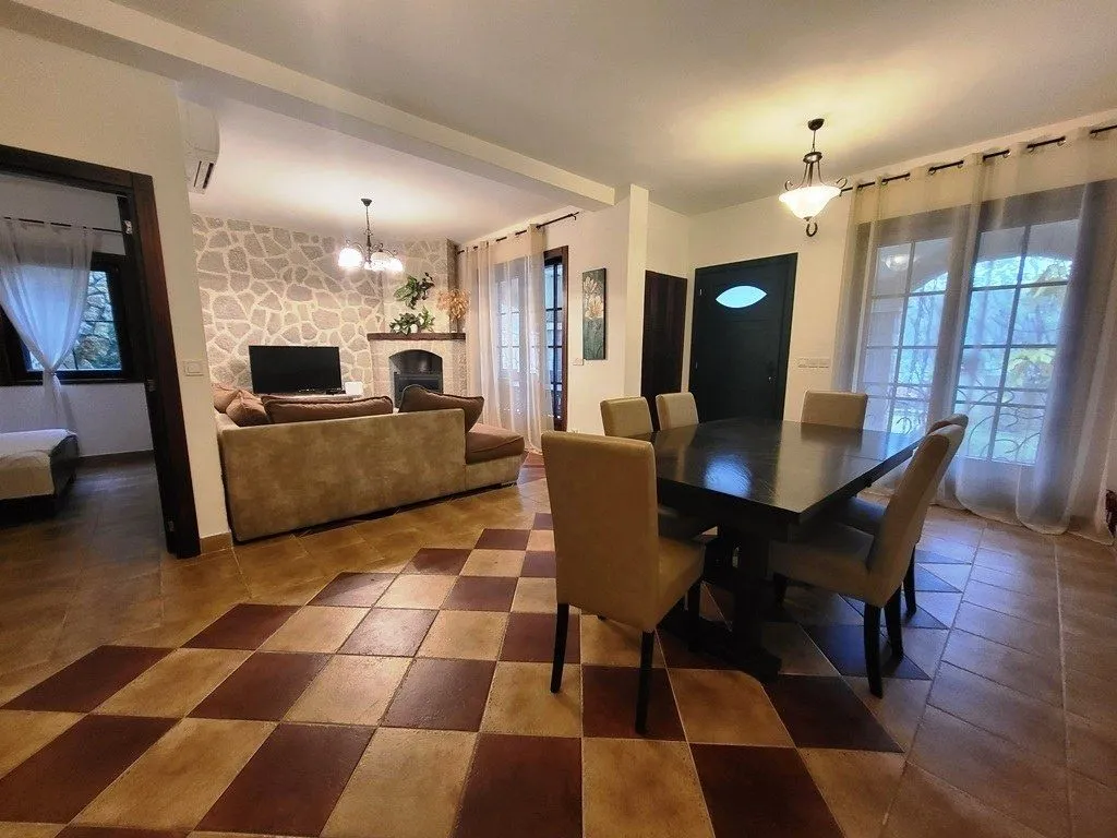 Sale, apartment, 126m², Kostanjica, Kotor