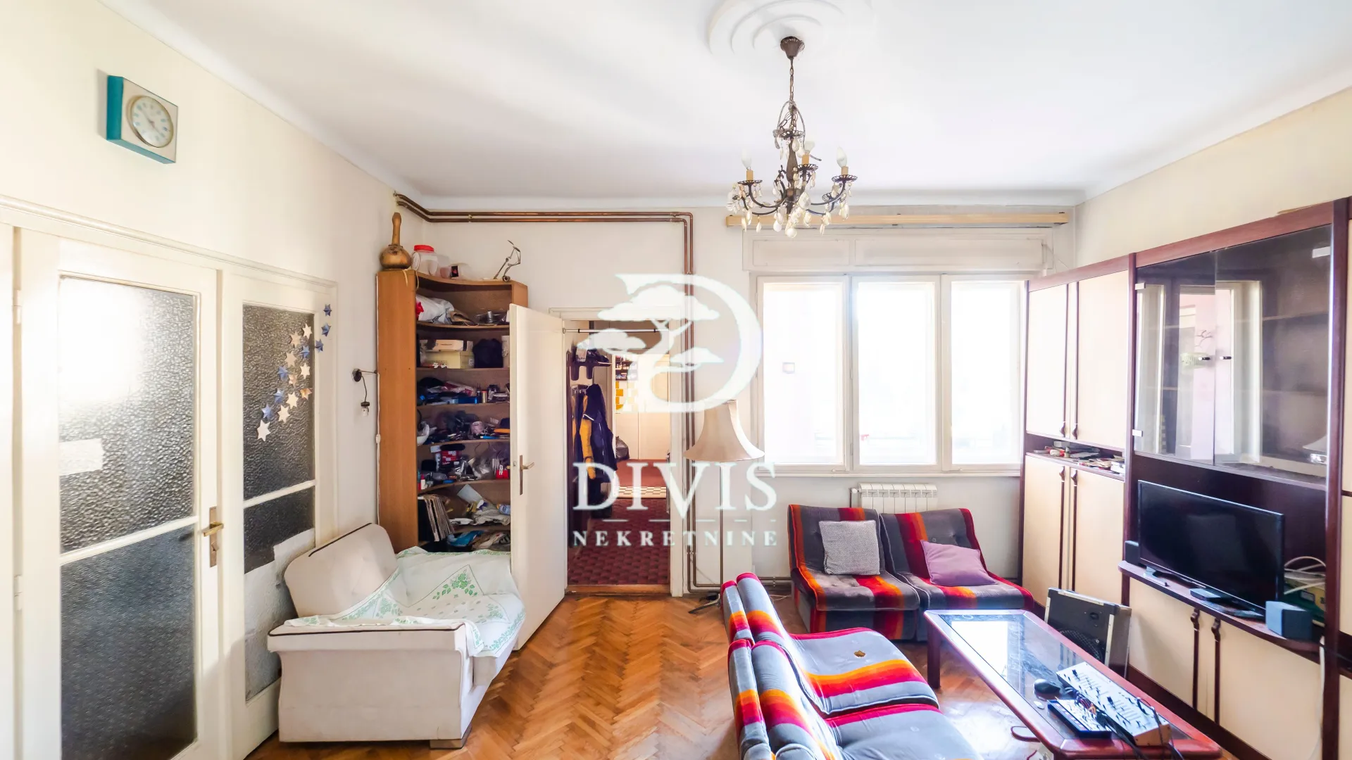 Prodaja, četvorosoban stan, 96m², Savski Venac, Beograd