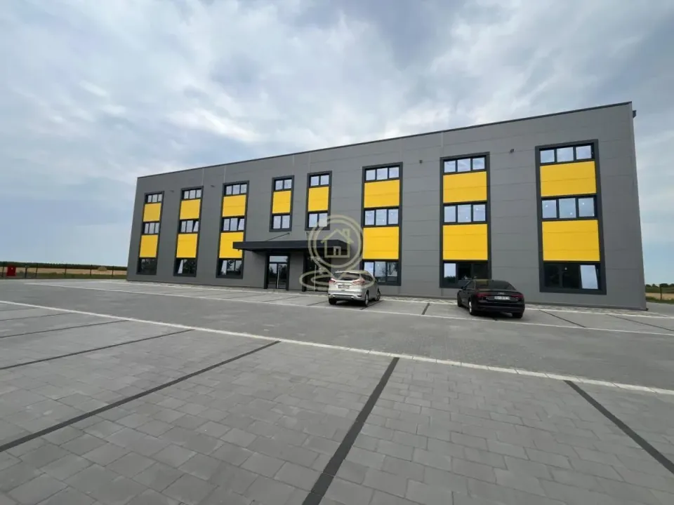 Izdavanje, poslovni prostor, 4600m², Nova Pazova, Stara Pazova