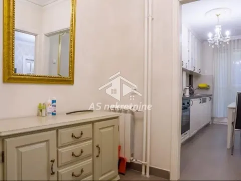 Sale, two bedroom apartment, 62m², Stari Grad, Beograd - image 9