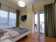 Rent, two bedroom apartment, 90m², Tree cane, Budva - image 8