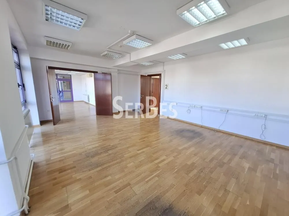 Rent, office space, 500m², Adamovićevo Naselje, Novi Sad Sve Podlokacije