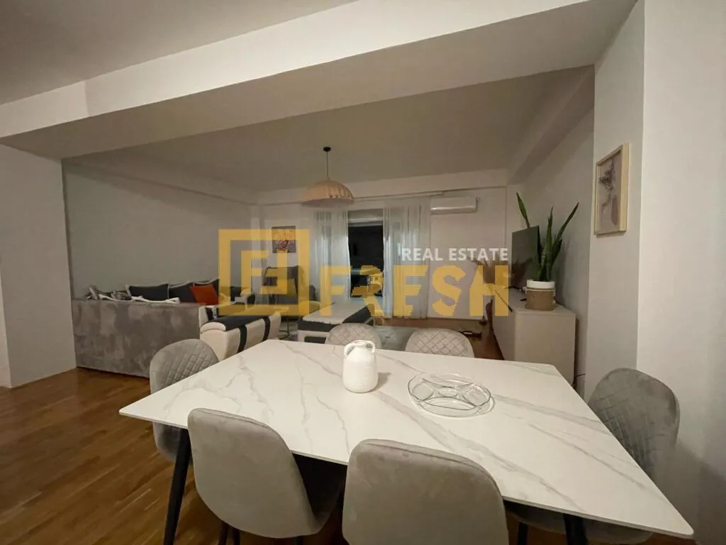 Rent, two bedroom apartment, 113m², Petrovac, Budva