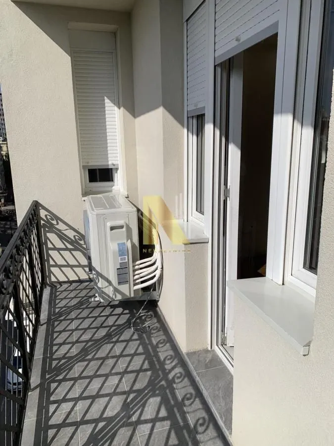Izdavanje, trosoban stan, 93m², Centar, Novi Sad
