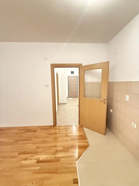 Izdavanje, jednosoban stan, 49m², Zabjelo, Podgorica