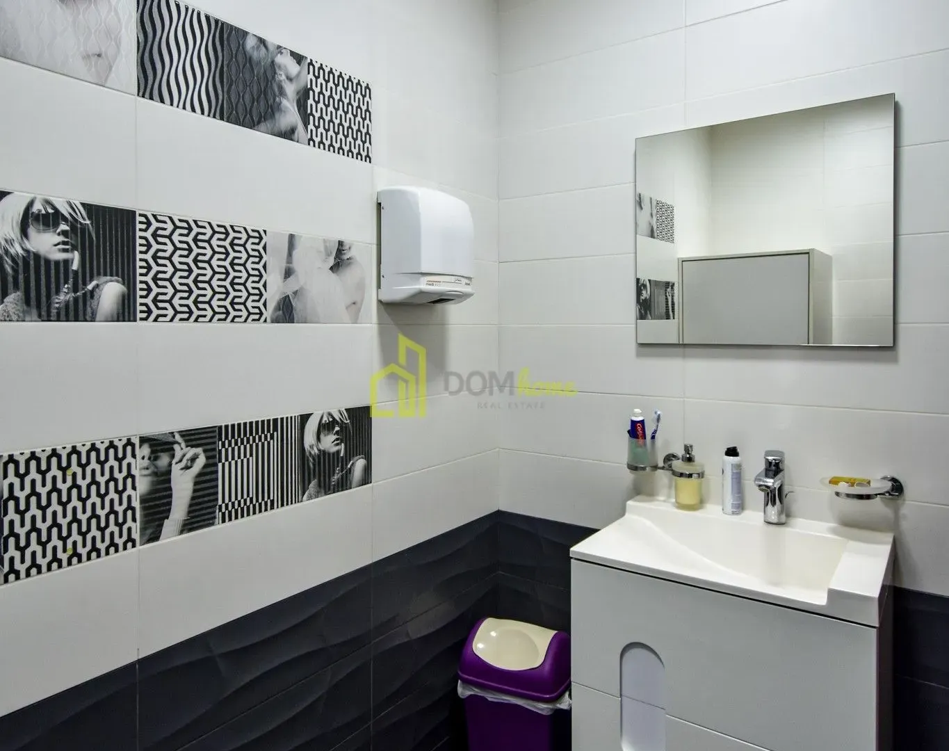 Rent, office space, 75m², Centar, Podgorica