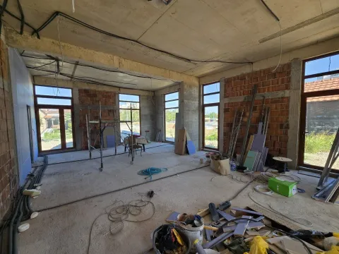Rent, office space, 200m², Zabjelo, Podgorica - image 2