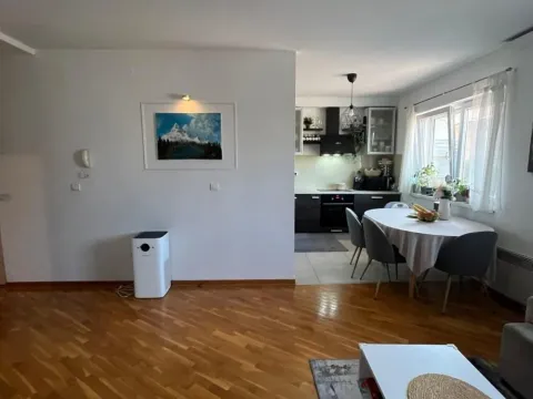 Prodaja, trosoban stan, 83m², Uciteljsko Naselje, Zvezdara Sve Podlokacije - image 9