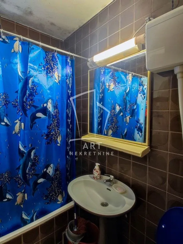 Sale, three bedroom apartment, 107m², Petlovo Brdo, Beograd