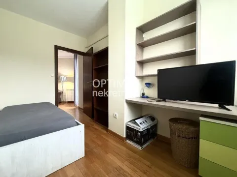 Rent, three bedroom apartment, 59m², Profesorska Kolonija, Palilula Sve Podlokacije - image 12