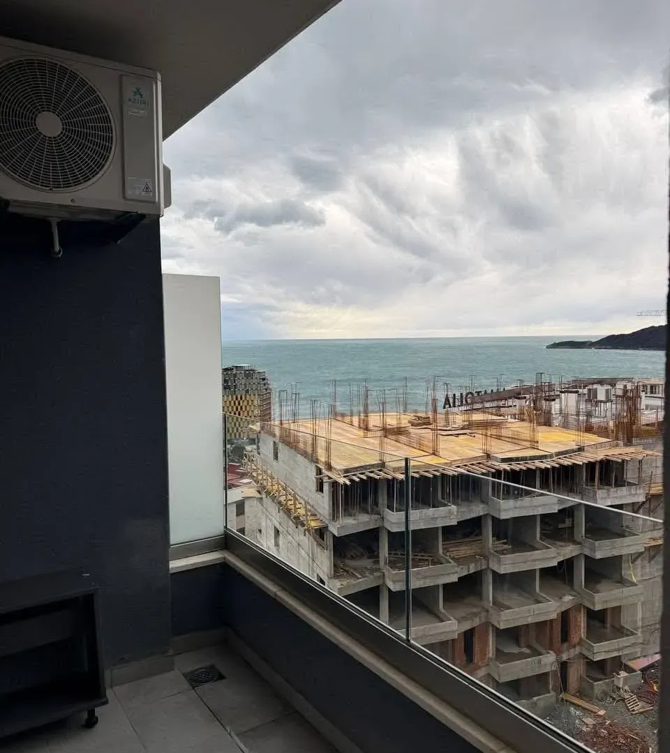 Rent, one bedroom apartment, 48m², Bečići, Budva