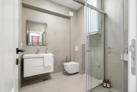 Prodaja, trosoban stan, 61m², Sutomore, Bar - image 12