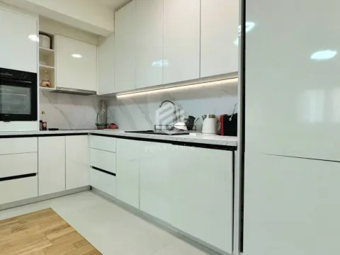 Izdavanje, jednosoban stan, 47m², City Kvart, Podgorica - image 7