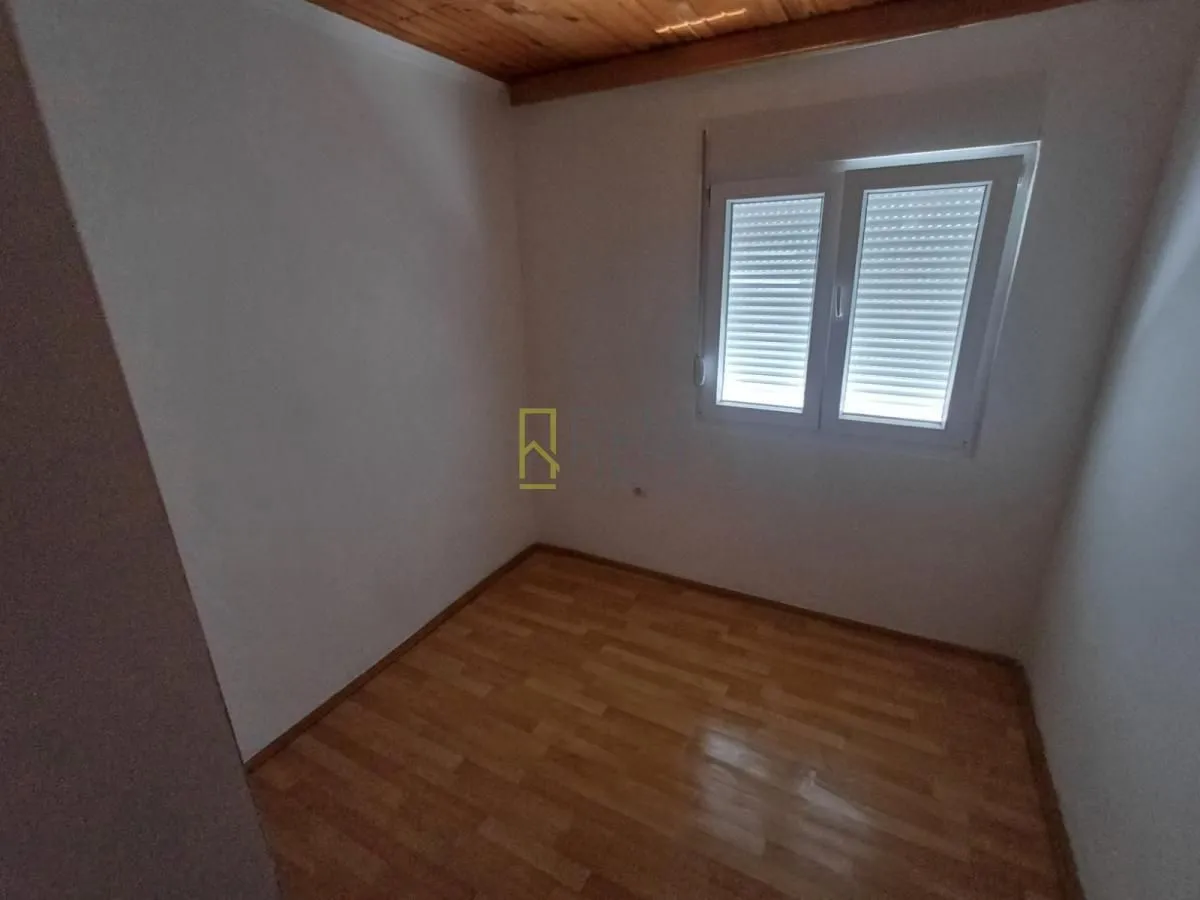 Prodaja, kuća, 120m², Podgorica, Crna Gora