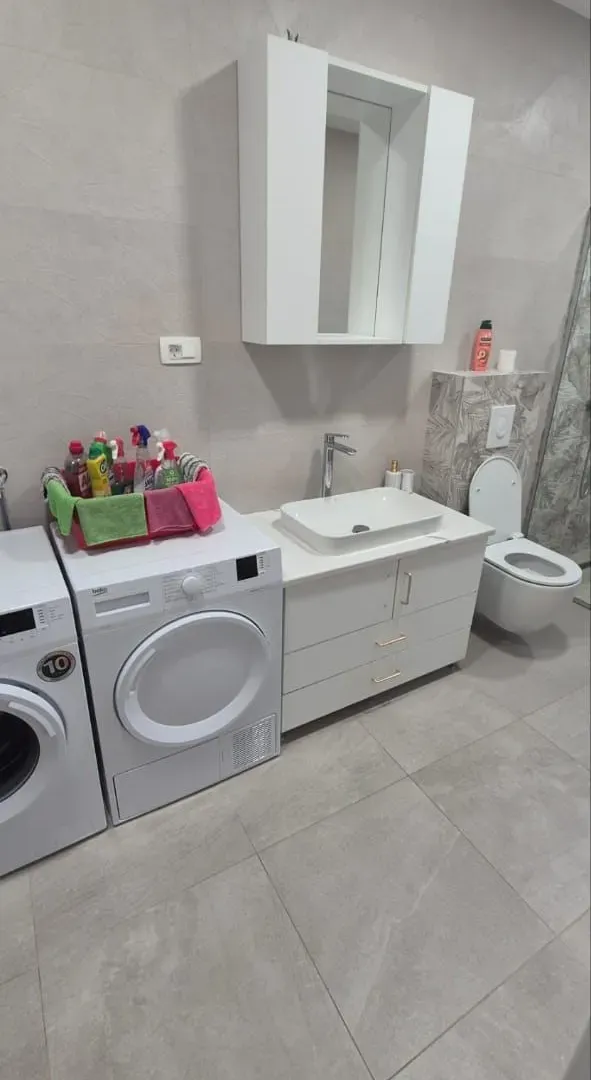 Rent, house, 135m², Murtovina, Podgorica