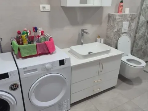 Rent, house, 135m², Murtovina, Podgorica - image 10
