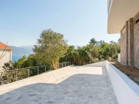 Prodaja, jednosoban stan, 62m², Tivat, Crna Gora - image 10