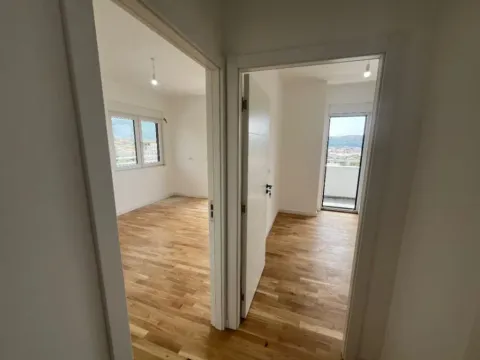 Prodaja, trosoban stan, 110m², Centar, Bar - image 6