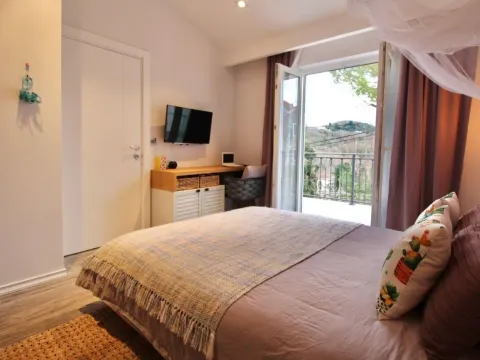 Prodaja, kuća, 132m², Luštica, Tivat - image 20