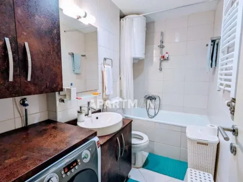 Izdavanje, trosoban stan, 84m², Voždovac Sve Podlokacije, Beograd - image 8