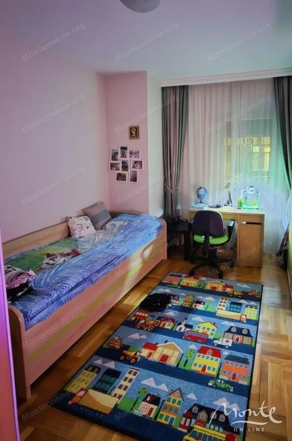 Prodaja, dvosoban stan, 65m², Zabjelo, Podgorica