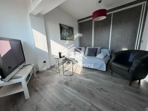 Sale, apartment, 57m², Savski Venac, Beograd - image 2