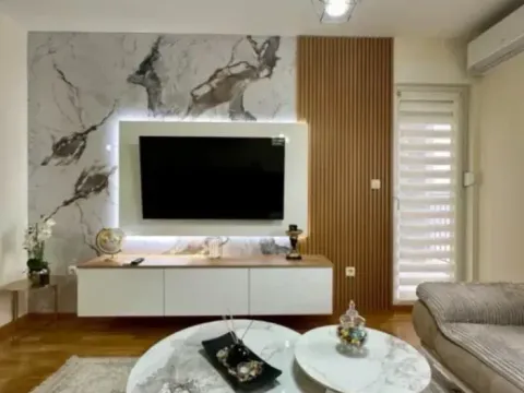 Izdavanje, dvosoban stan, 60m², City Kej, Podgorica - image 4