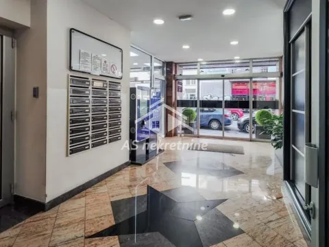 Izdavanje, dvosoban stan, 64m², Savski Venac, Beograd - image 20