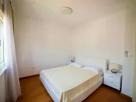 Izdavanje, dvosoban stan, 148m², Budva, Crna Gora - image 4