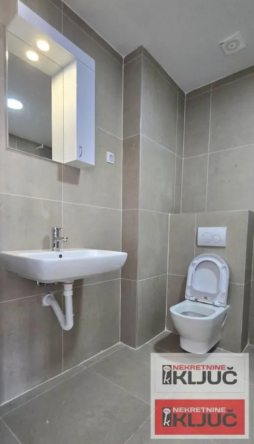 Izdavanje, dvosoban stan, 50m², Telep, Novi Sad Sve Podlokacije