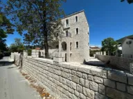 Prodaja, kuća, 500m², Donja Lastva, Tivat - image 9