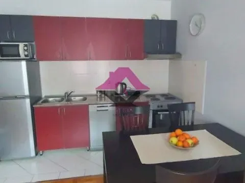 Izdavanje, trosoban stan, 55m², Grbavica, Novi Sad Sve Podlokacije - image 3