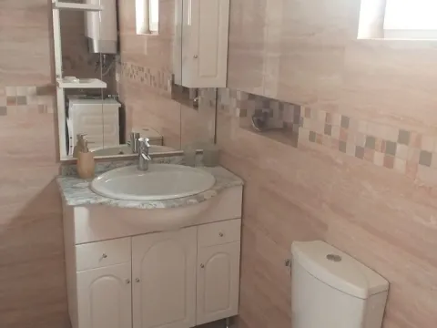 Rent, one bedroom apartment, 45m², Bijeli Do, Budva - image 7