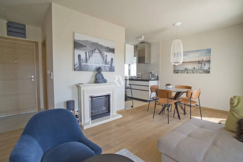 Prodaja, jednosoban stan, 64m², Pod Kuk, Tivat
