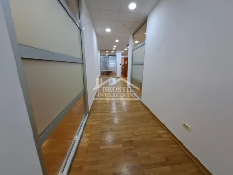 Rent, office space, 330m², Bezanijska Kosa 1, Bežanijska Kosa Sve Podlokacije - image 18