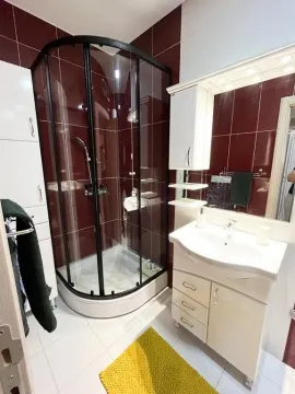 Izdavanje, dvosoban stan, 50m², Preko Morače, Podgorica - image 7