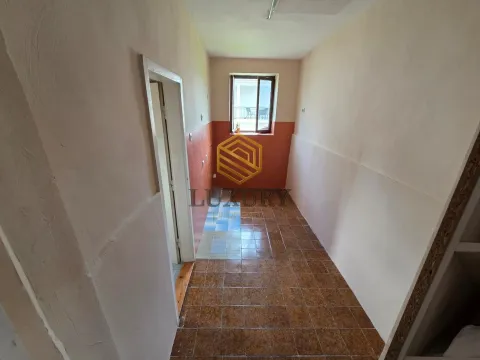 Izdavanje, dvosoban stan, 90m², Gornja Gorica, Podgorica - image 6