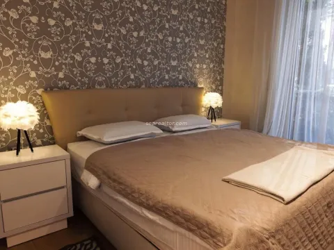 Rent, two bedroom apartment, 148m², Budva, Crna Gora - image 8