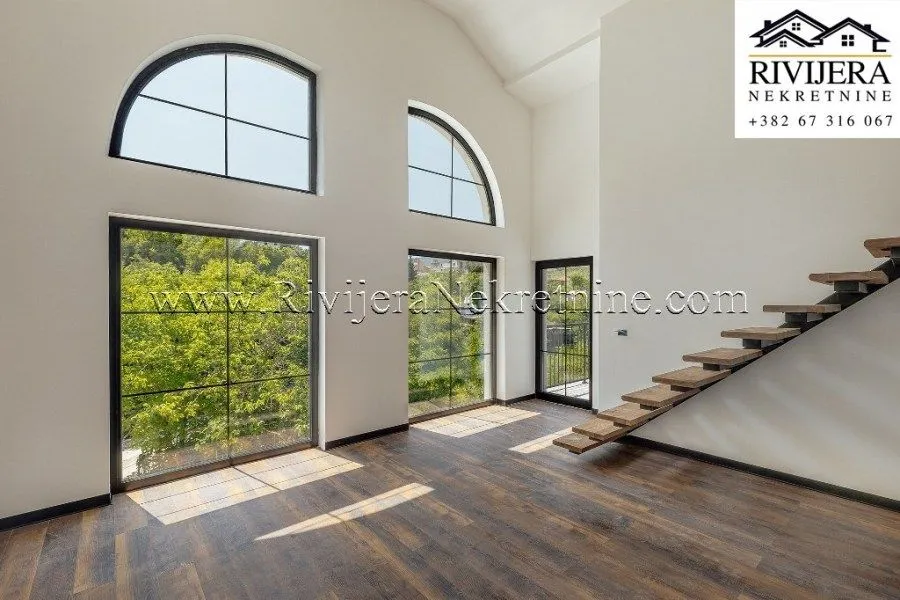 Prodaja, dvosoban stan, 103m², Herceg Novi, Crna Gora
