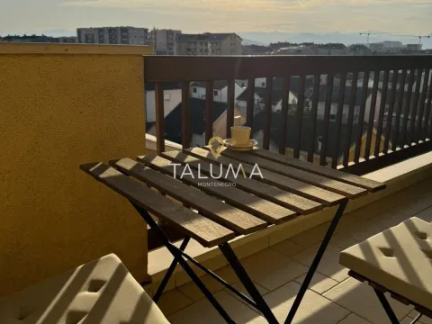 Izdavanje, jednosoban stan, 52m², Stari Aerodrom, Podgorica - image 4