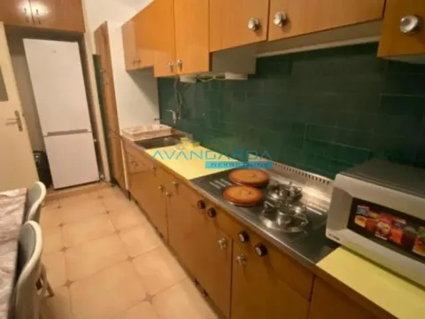 Rent, apartment, 68m², Kanarevo Brdo, Beograd - image 2